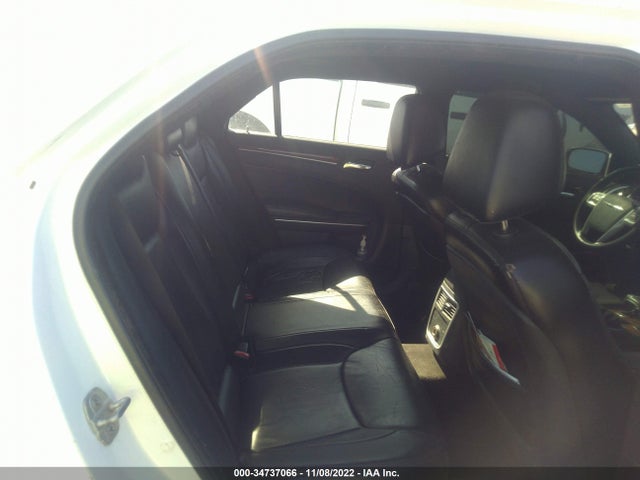 Chrysler 300 2014 2C3CCAAG2EH255570 Image 8