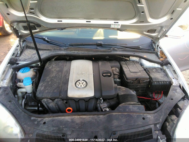 2009 VOLKSWAGEN JETTA SEDAN SE/SEL VIN: 3VWRM71K69M025268