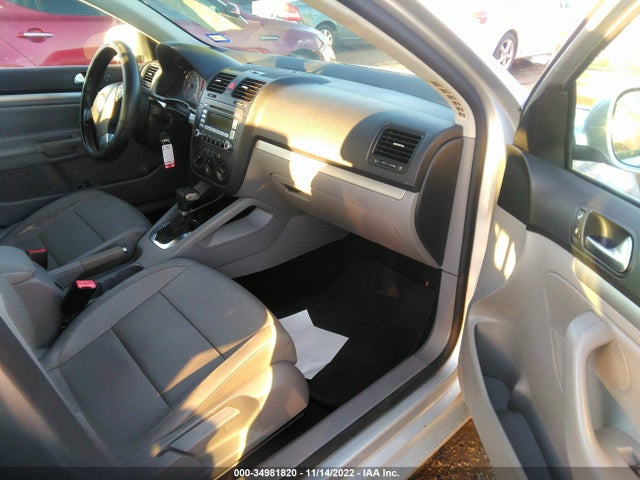 2009 VOLKSWAGEN JETTA SEDAN SE/SEL VIN: 3VWRM71K69M025268