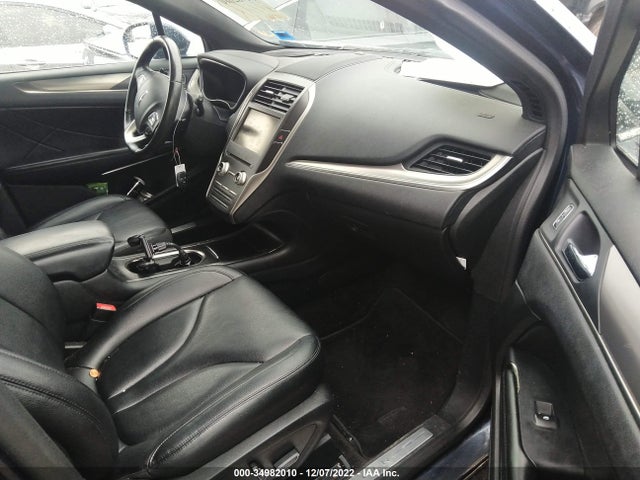 2015 Lincoln MKC, VIN: 5LMCJ2A95FUJ06215