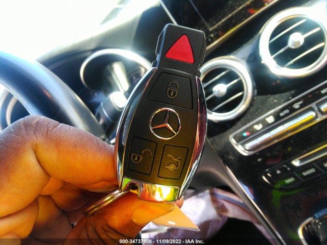 2018 MERCEDES-BENZ C-CLASS C 300 VIN: 55SWF4JBXJU251724