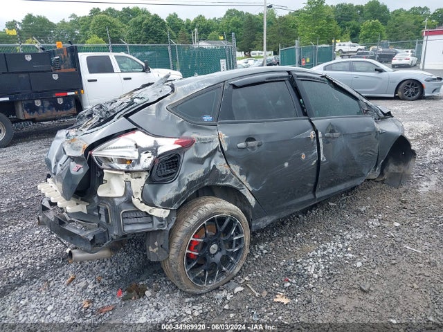 Ford FOCUS ST 2018 1FADP3L93JL229271 Image 4