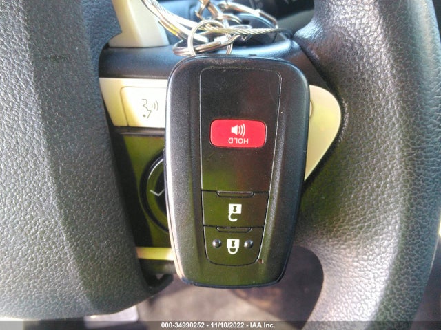 2017 TOYOTA PRIUS TWO/TWO ECO/THREE VIN: JTDKBRFUXH3045796