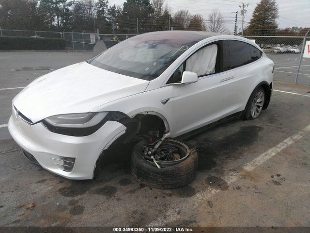 Tesla Model X 75d/100d/p100d 2018 5YJXCDE27JF088295 Image 2