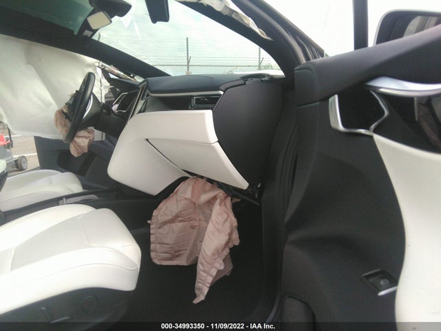 Tesla Model X 75d/100d/p100d 2018 5YJXCDE27JF088295 Image 6