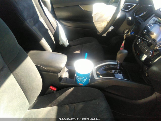 2016 NISSAN ROGUE S VIN: JN8AT2MT7GW003601