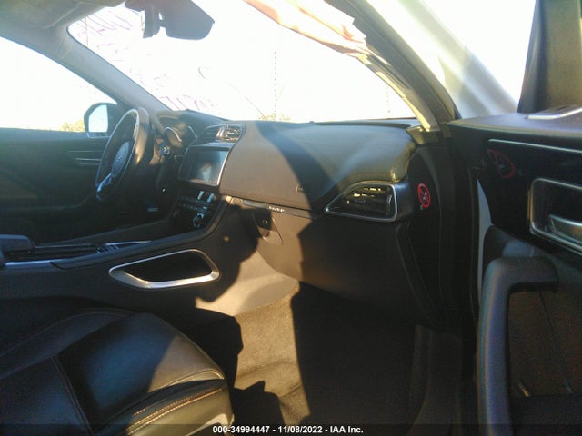 SADCK2GX1KA393983 Jaguar F-Pace