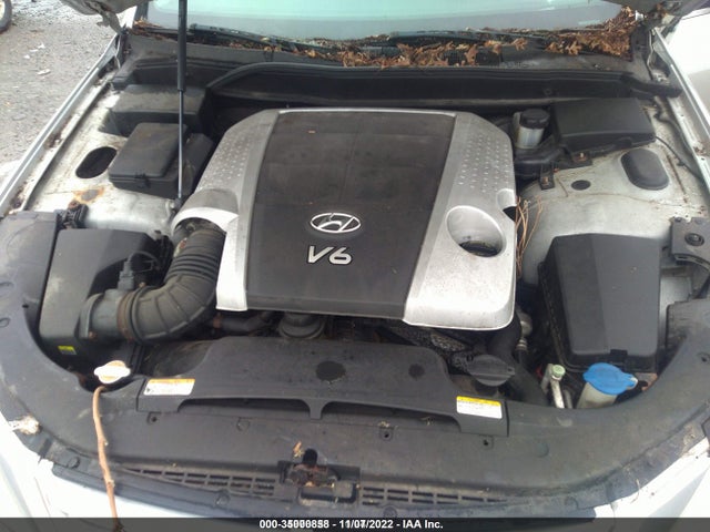 2009 HYUNDAI GENESIS VIN: KMHGC46E79U054476
