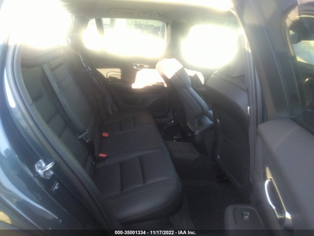 2020 Volvo V60, VIN: YV4102WKXL1039828