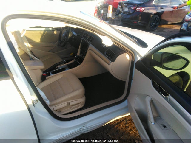 2019 VOLKSWAGEN PASSAT 2.0T WOLFSBURG EDITION VIN: 1VWLA7A33KC000052