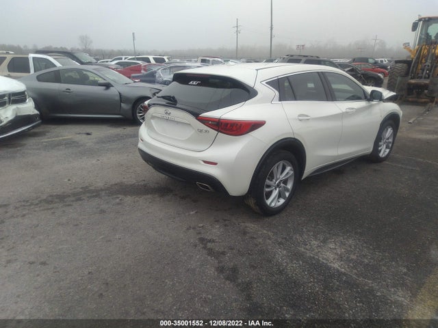 2018 Infiniti QX30, VIN: SJKCH5CP9JA056474