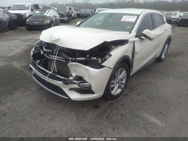 2018 Infiniti QX30, VIN: SJKCH5CP9JA056474