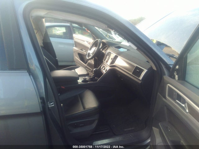 2018 Volkswagen Atlas, VIN: 1V2MR2CA4JC527898
