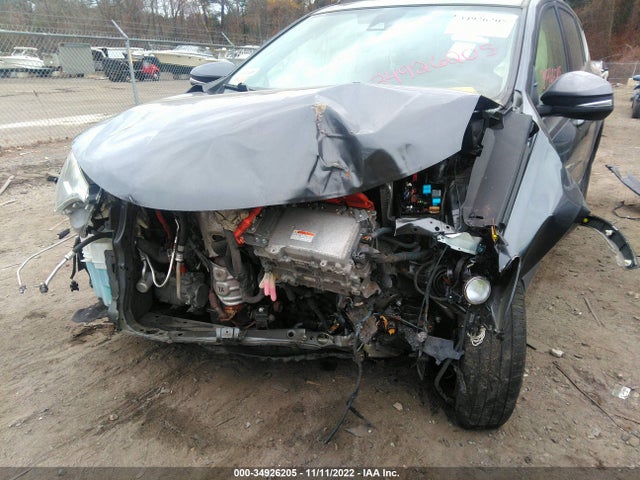 2017 Toyota RAV4, VIN: JTMRJREV8HD080293