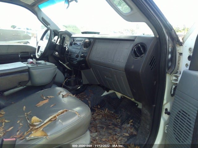2015 Ford F-450, VIN: 1FD0W4GT1FED57989