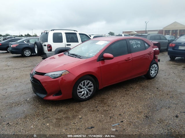 Toyota COROLLA LE 2018 5YFBURHE9JP826631 Image 2