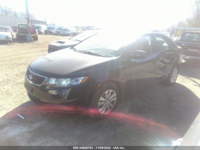 KNAFT4A24C5625921 KIA FORTE LX