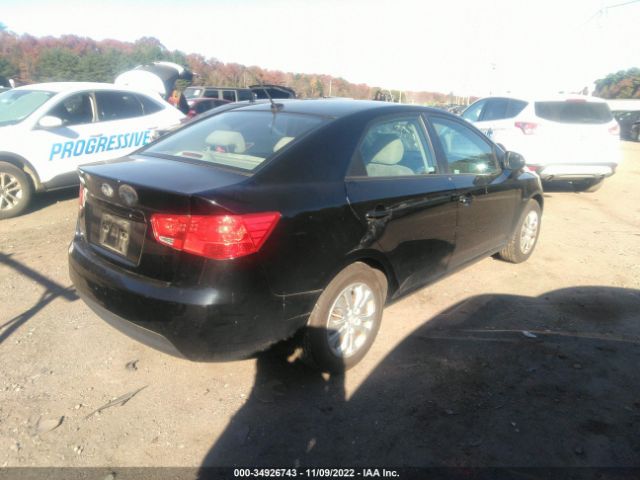 KNAFT4A24C5625921 KIA FORTE LX
