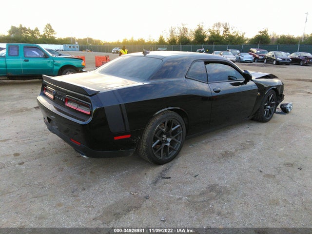 2016 Dodge Challenger, VIN: 2C3CDZFJ8GH136649