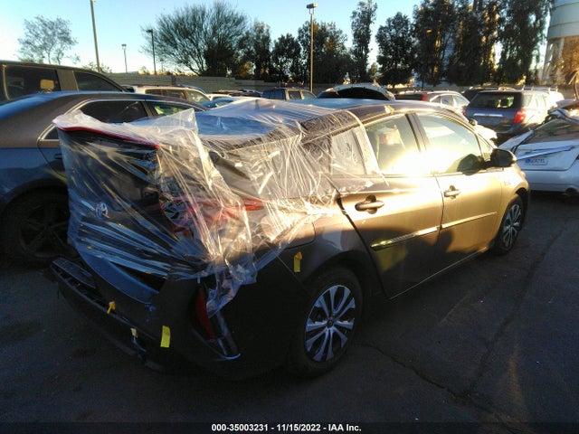 2020 Toyota Prius, VIN: JTDKARFP5L3158383