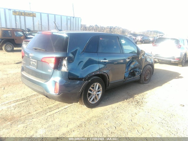 2014 KIA SORENTO LX VIN: 5XYKTCA62EG487577