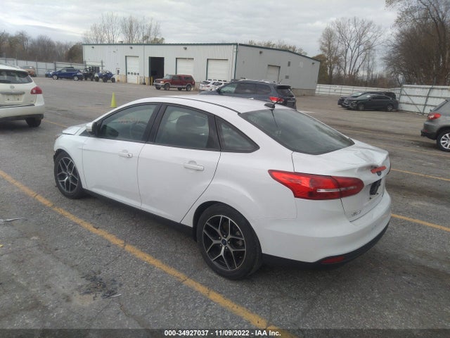 2018 Ford Focus, VIN: 1FADP3FE1JL203812