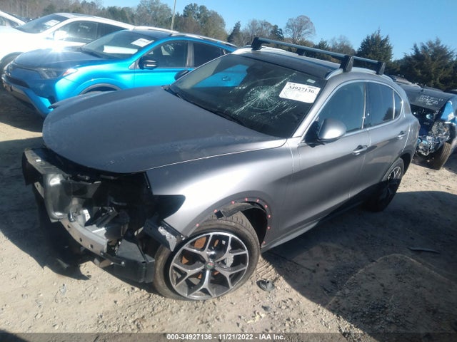 ZASPAKBN1K7C43835 Alfa Romeo Stelvio