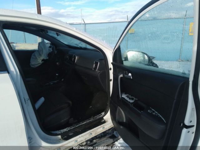 KNDPMCAC0K7568658 KIA Sportage Lx