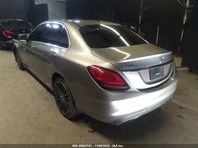 2019 Mercedes-Benz C-Class, VIN: 55SWF8DB7KU288993