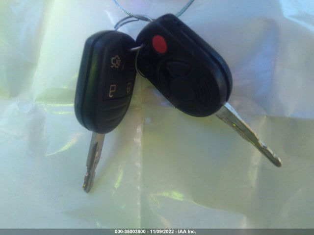 Lincoln MKZ 2011 3LNHL2GC7BR773827 Image 11