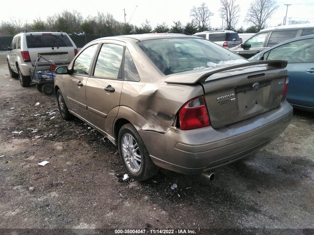 2005 FORD FOCUS ZX4 VIN: 1FAFP34N85W143088