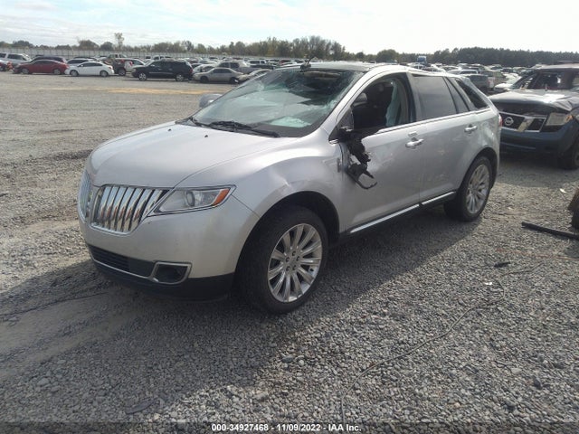 Lincoln MKX 2011 2LMDJ6JK1BBJ16830 Image 2