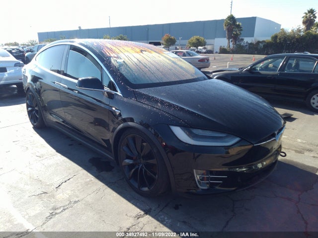2020 Tesla Model X, VIN: 5YJXCAE41LF286468