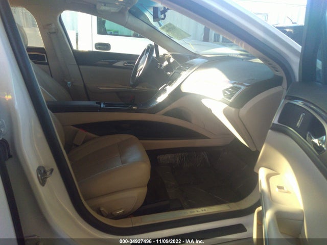 2016 Lincoln MKZ, VIN: 3LN6L2LU7GR612844
