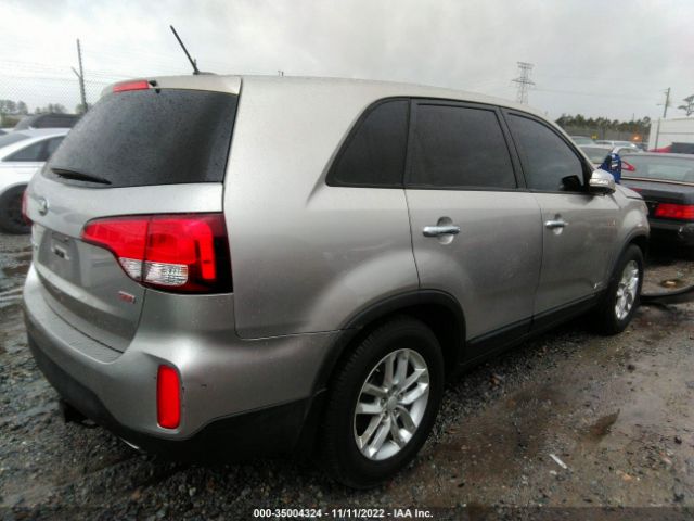 5XYKTCA62FG643456 KIA SORENTO LX