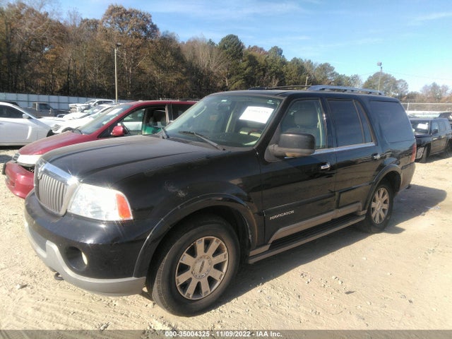 Lincoln Navigator 2003 5LMFU27R93LJ33253 Image 2