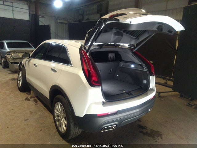 Cadillac Xt4 Awd Luxury 2022 1GYFZBR45NF157037 Image 3