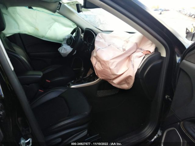 3C4NJDBB0MT560697 Jeep Compass Latitude