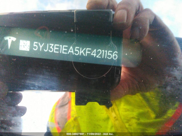 Tesla MODEL 3 2019 5YJ3E1EA5KF421156 Image 9