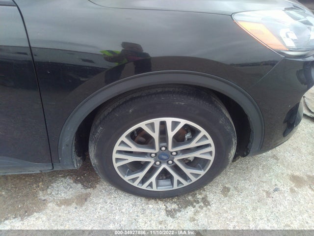 2021 Ford Escape, VIN: 1FMCU0H65MUA50283