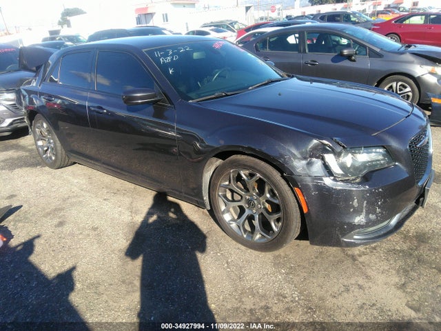 2018 Chrysler 300, VIN: 2C3CCABG2JH243329