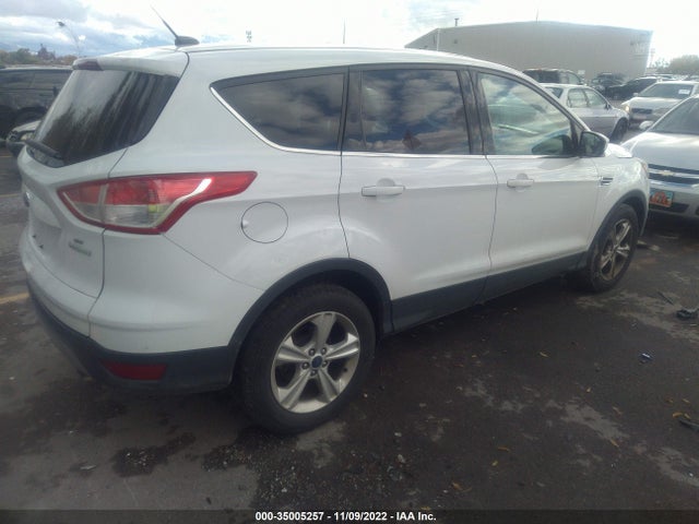 2015 Ford Escape, VIN: 1FMCU0G9XFUB50653