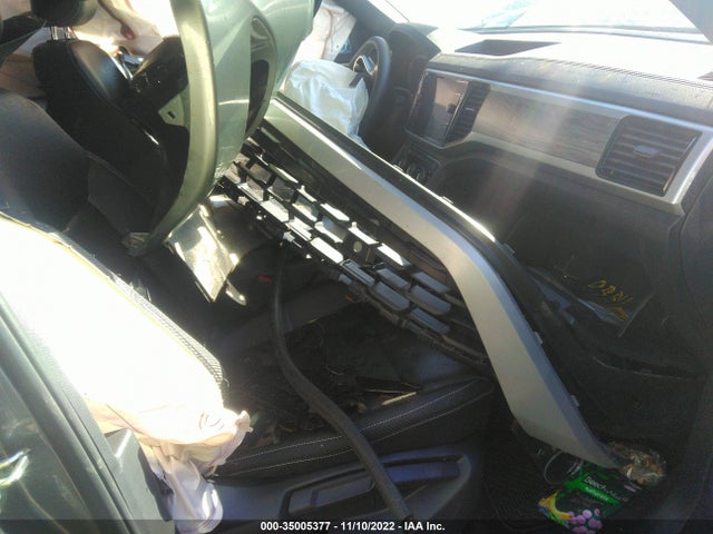 2022 Volkswagen Atlas, VIN: 1V2JE2CA1NC226686