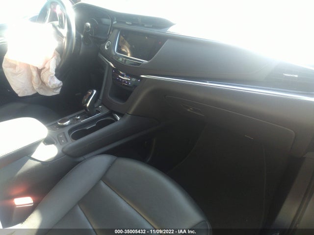 35005432 :رقم المزاد ، 1GYKNDRS4NZ106406 vin ، 2022 Cadillac Xt5 Awd Premium Luxury مزاد بيع