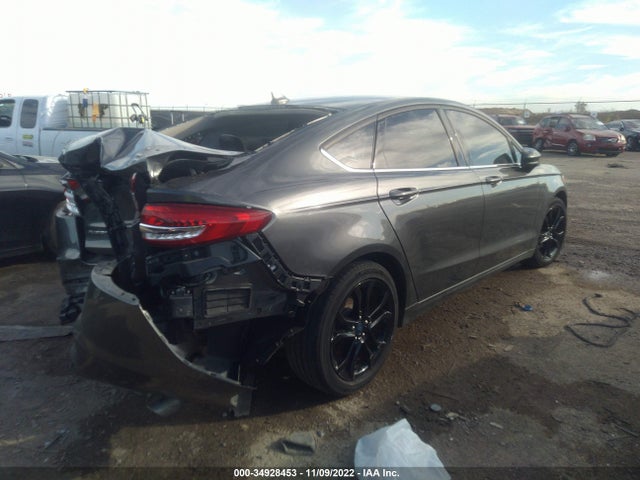 2020 Ford Fusion, VIN: 3FA6P0HD9LR111041
