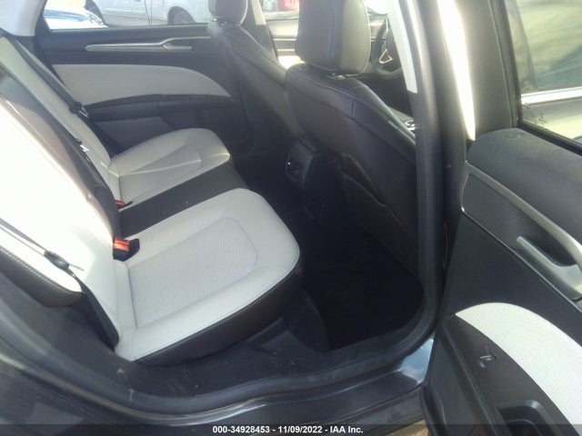 2020 Ford Fusion, VIN: 3FA6P0HD9LR111041