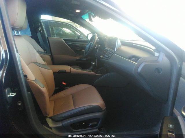 2022 Lexus ES, VIN: 58ADA1C19NU014346