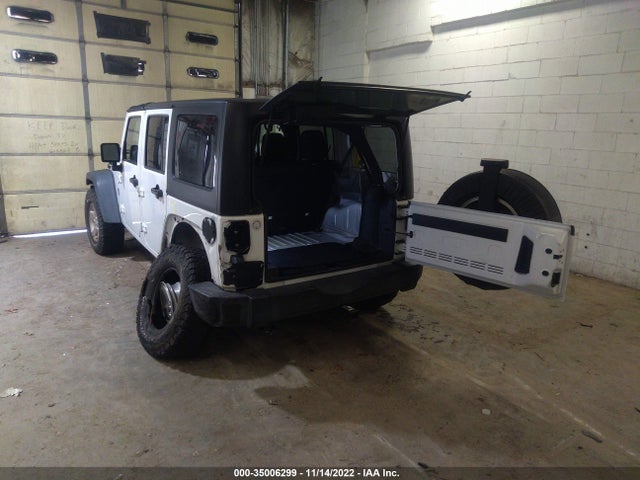 Jeep WRANGLER UNLIMITED 2014 1C4BJWDG5EL288345 Image 3