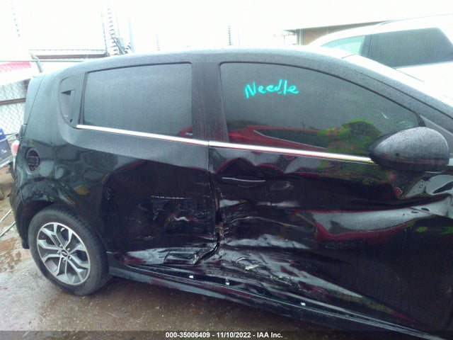 2018 Chevrolet Sonic, VIN: 1G1JD6SH5J4106364