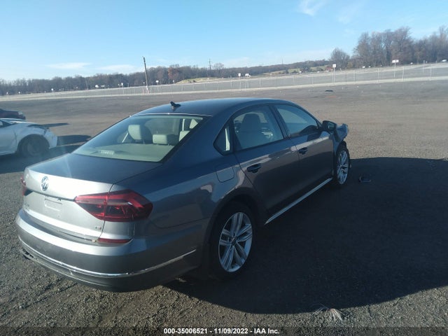 1VWLA7A35KC005155 Volkswagen Passat 2.0t Wolfsburg Edition